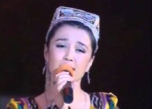 Gulzoda Hudoynazarova - Onajon qo'shiq matni, lyrics